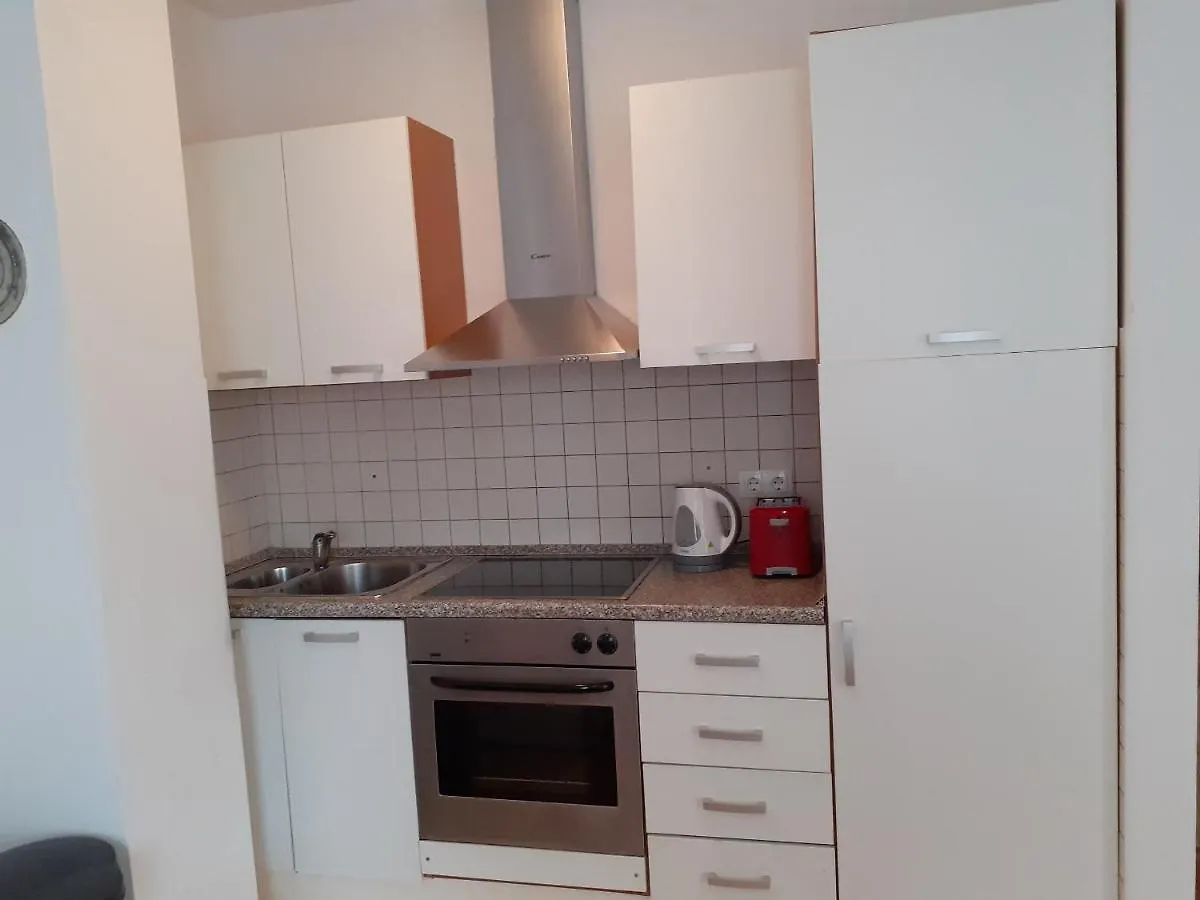 Apartment Conty With Terrace And Garden Малинска